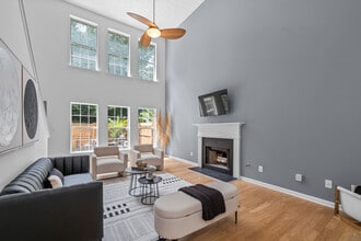 Building Photo - 1484 Gates Cir SE Building Photo - 1484 Gates Cir SE