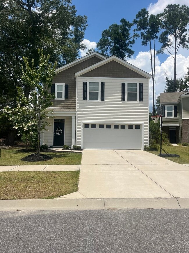 Available September 10th. Great 5 BR/3 BA Home in Grand Bees! - Available September 10th. Great 5 BR/3 BA Home in Grand Bees!