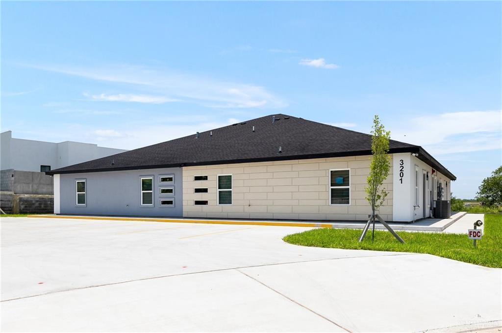 Foto principal - 3201 S 6th Ln