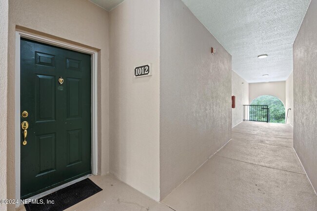 Foto del edificio - 8601 Beach Blvd