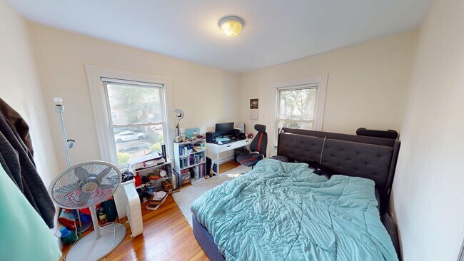 Building Photo - 1 Woodstock Ave