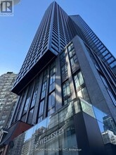 Building Photo - 8 Wellesley St W
