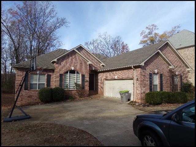 Foto del edificio - 3153 Stonewall Dr