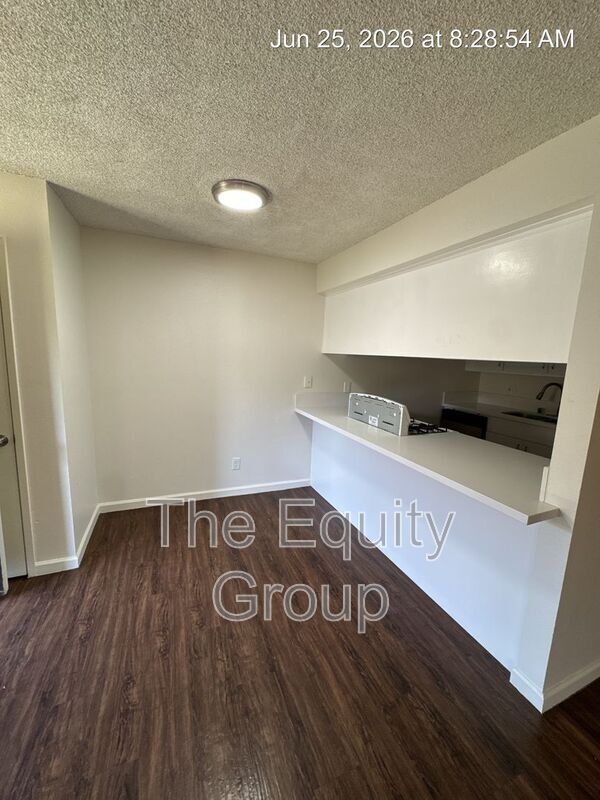 Foto del edificio - 3535 W Campus Ave.