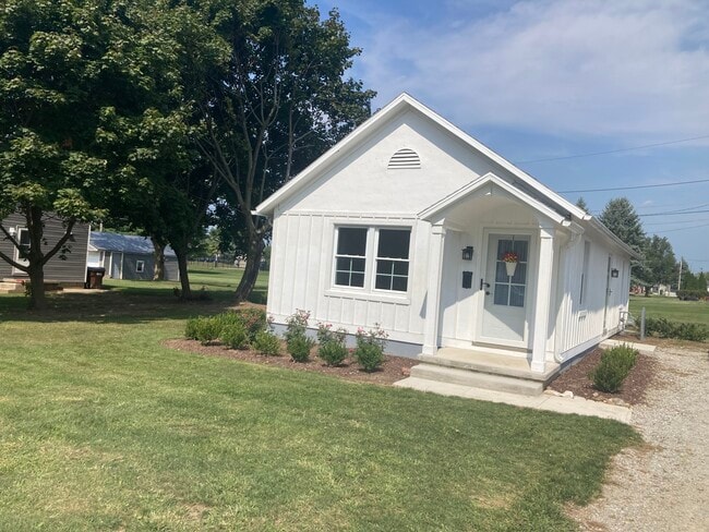 Building Photo - 18 Fairfield Ave