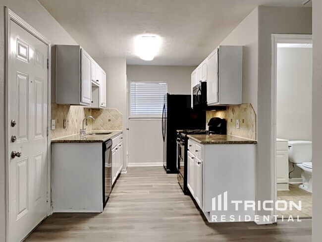 Foto del edificio - 14202 Clear Forest Dr