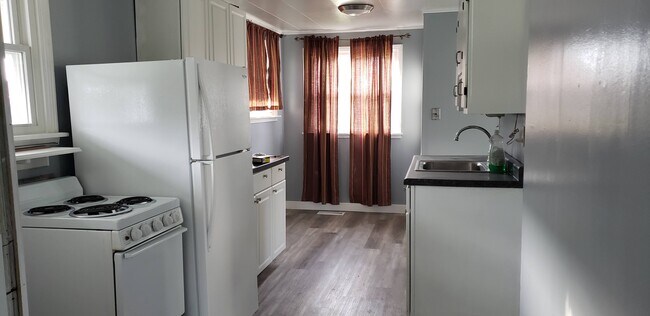 Foto del edificio - 611 swing ave