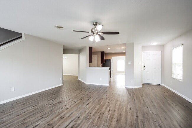 Foto del edificio - 9943 Chimney Swift Ln