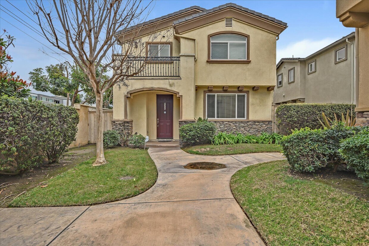 Foto principal - 8358 Telegraph Rd