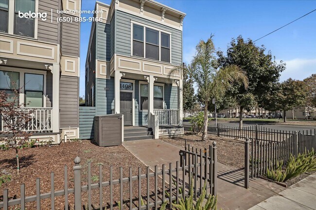 Building Photo - 1408 11th St