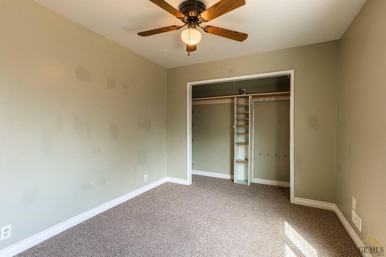 3161 N Inyo St, Bakersfield, CA 93305 House for Rent in Bakersfield