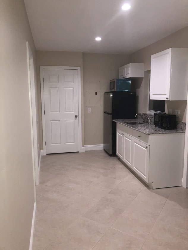 Photo - 7770 NW 189th St (Hialeah, FL)