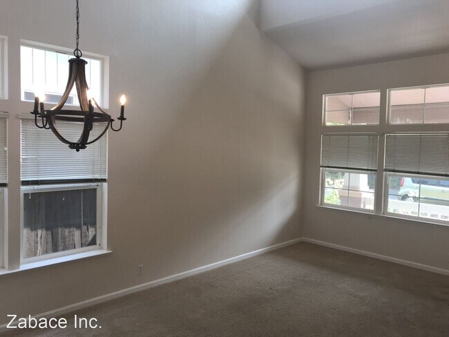Foto del edificio - 3 br, 2.5 bath House - 2428 Halsey Circle