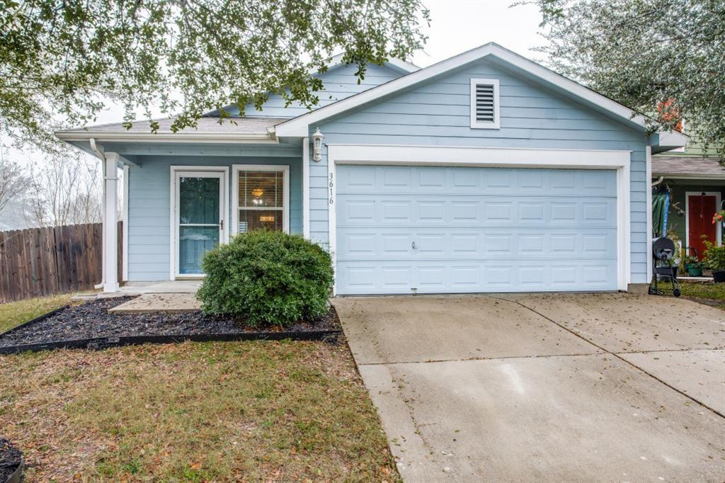 Foto principal - 3616 Sand Dunes Ave