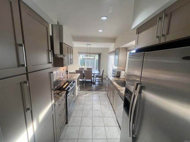 Building Photo - 7061 Estrella De Mar Rd