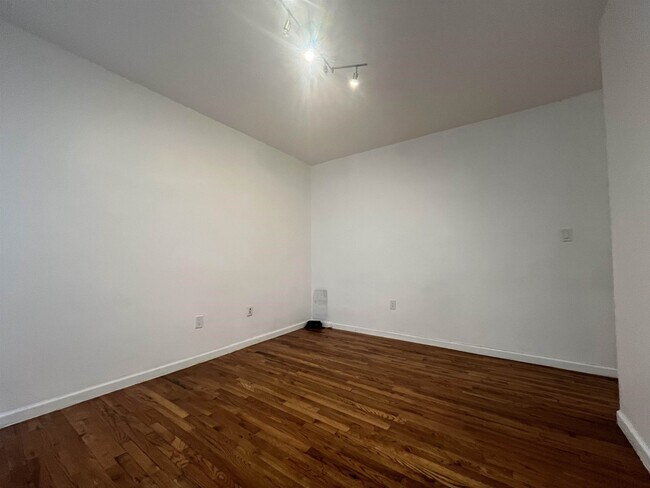 Building Photo - 6209-6215 JFK Blvd E