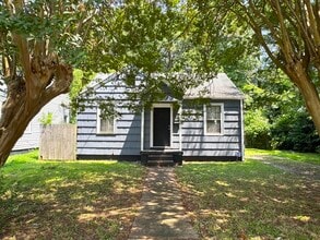 Building Photo - 6232 Alexander St