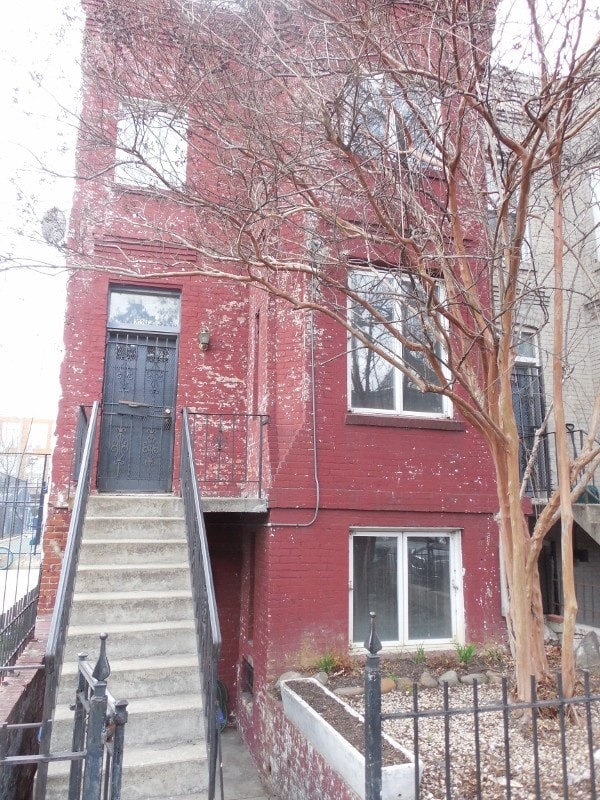 Primary Photo - 2026 13th St NW