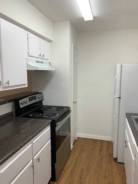 Foto del edificio - 8110 Skillman St