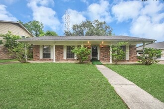 Building Photo - 9126 Willow Meadow Dr