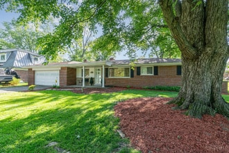 Building Photo - 5676 Mellie Ln