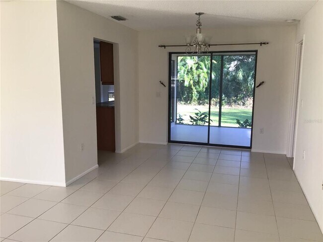 Foto del edificio - 5357 Bent Oak Dr