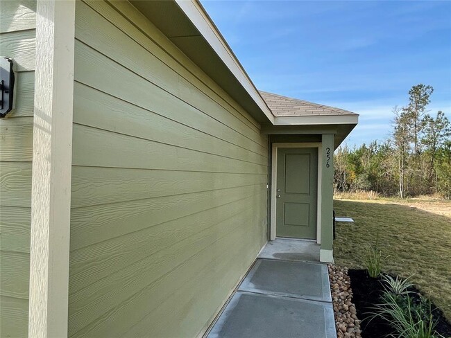 Building Photo - 256 Rd 5138