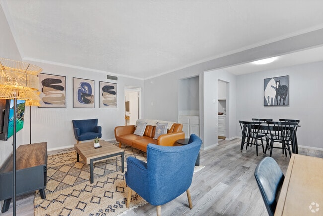 1BR, 1BA - 715SF - Living Room - Miramonte Villas