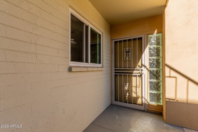 Foto del edificio - 3655 N 5th Ave