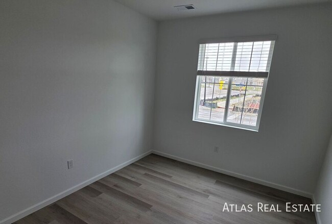 Building Photo - 4432 Boone Cir