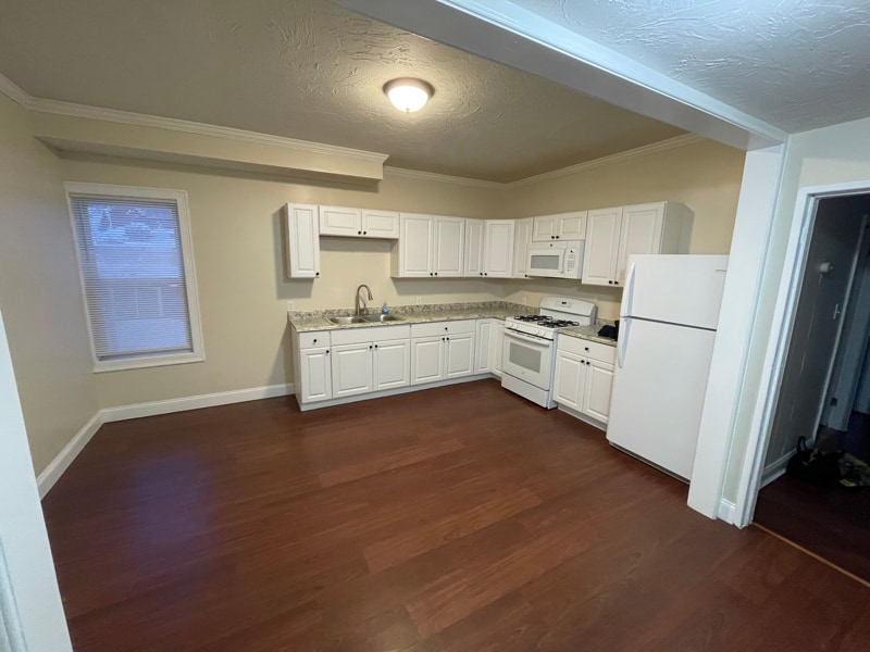 Photo - 465 N Belmont St (Fall River, MA)