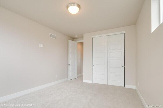 Building Photo - 2 bedroom in Denver CO 80210
