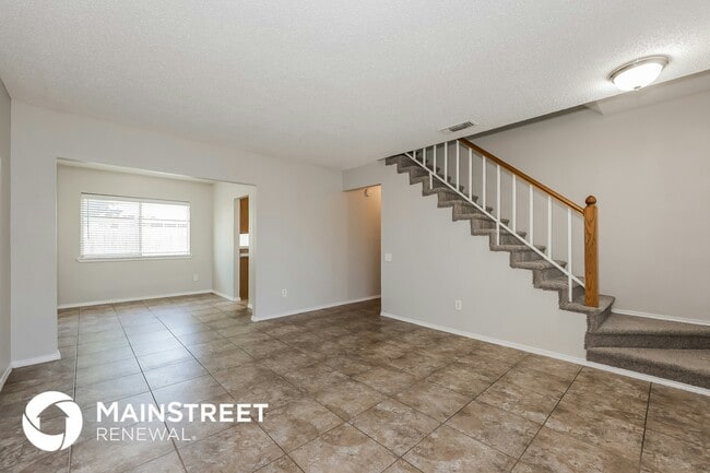 Foto del edificio - 3705 Huckleberry Dr