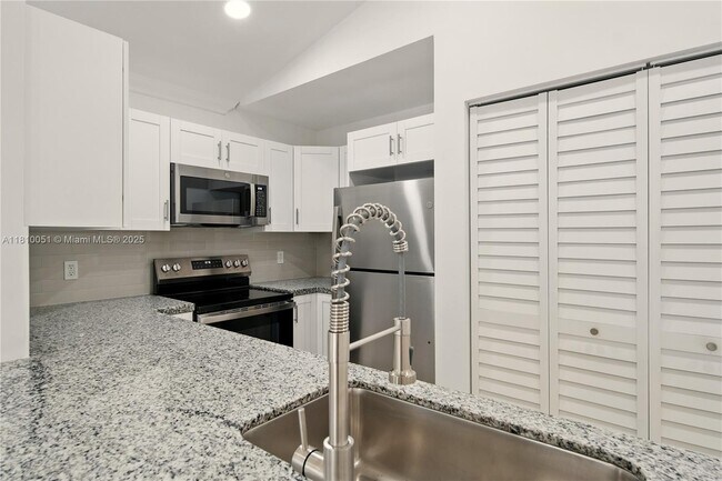 Building Photo - 5202 NW 187th St