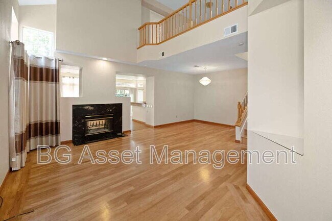 Foto del edificio - 176 Scotts Valley