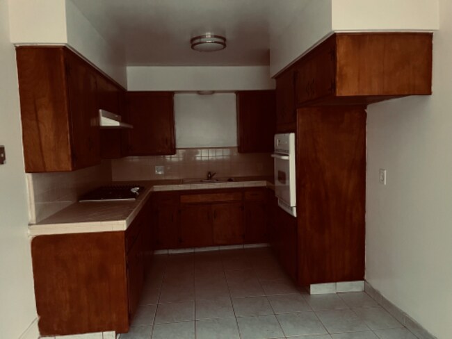 Building Photo - 7133 Rosemead Blvd
