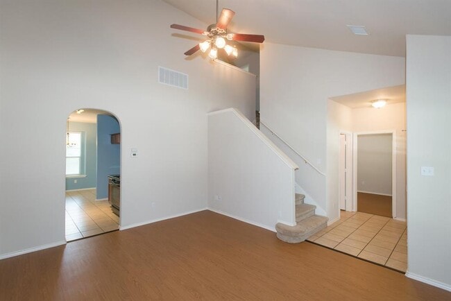 Building Photo - 1521 Huckleberry Ln