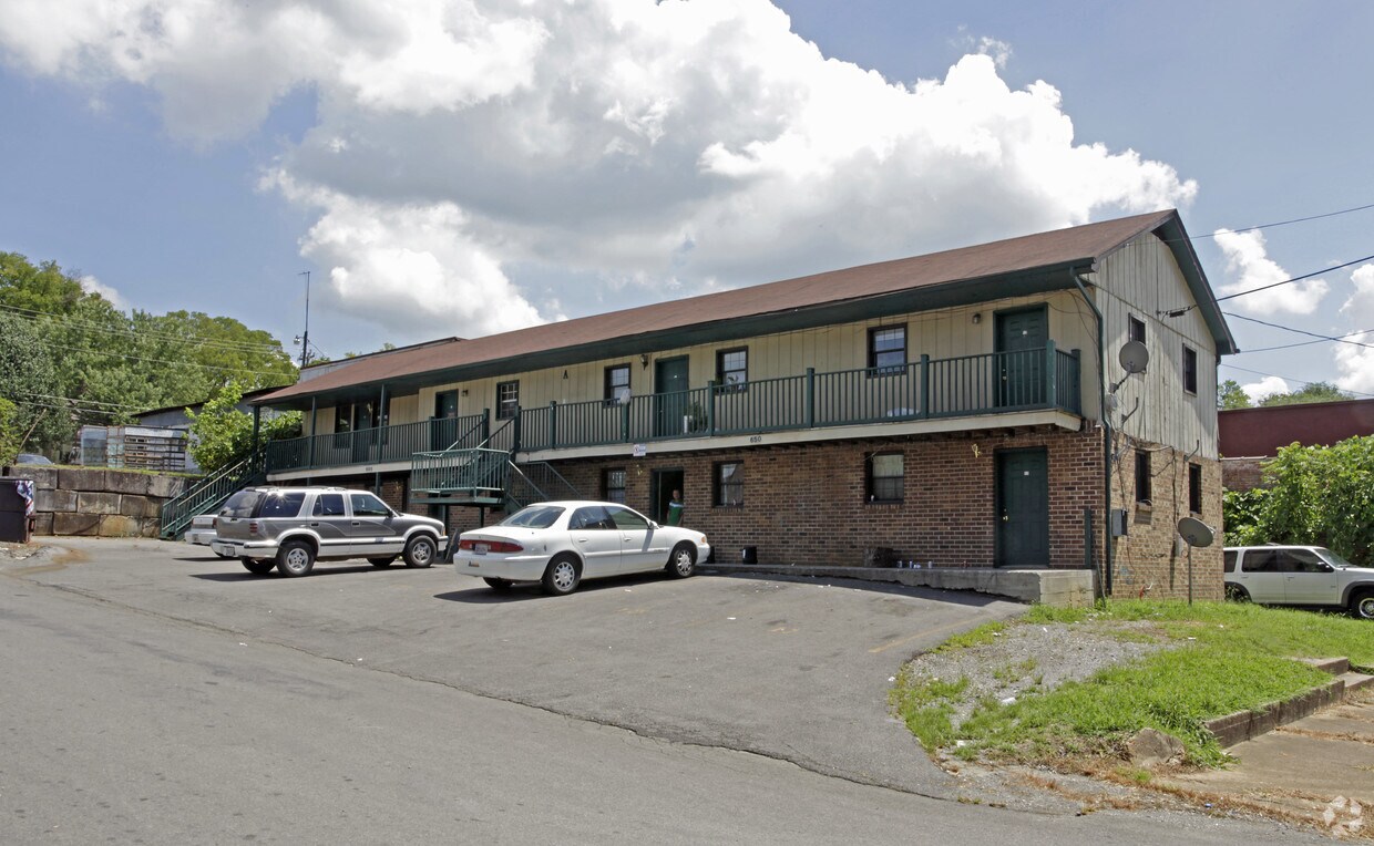 Primary Photo - 650 4th St