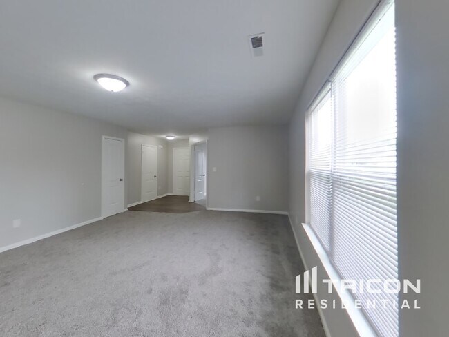 Foto del edificio - 7328 Mosaic Dr