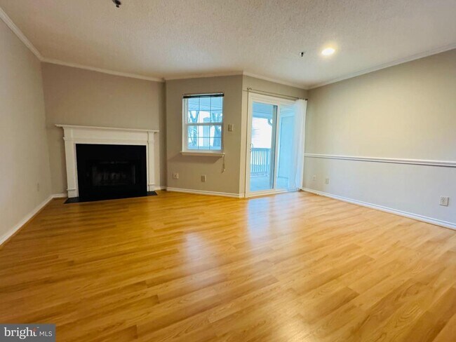 Foto del edificio - 1524 Lincoln Way