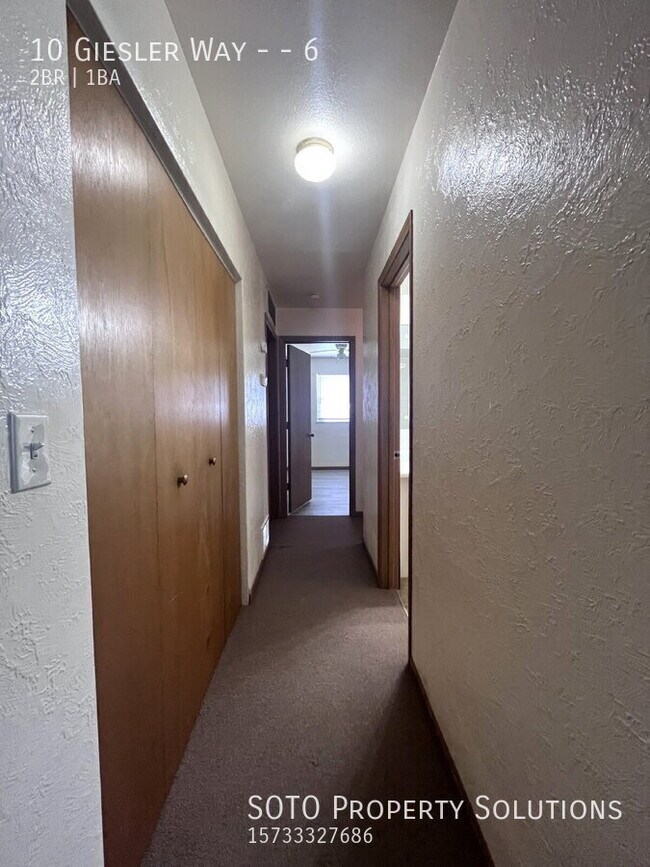 Foto del edificio - 10 Giesler Way