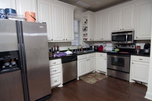 Foto del edificio - 70 Old Taylor Road