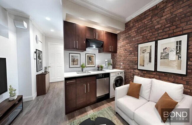 Foto del edificio - 610 E 9th St
