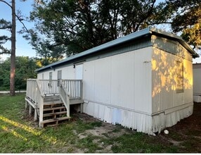 Building Photo - 1125 S Christiana Ave