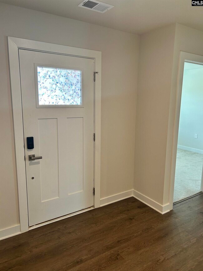 Foto del edificio - 1037 Cameron Ridge Dr