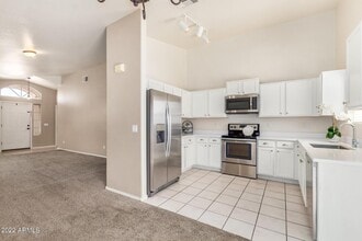Building Photo - 5960 S Brittany Ln
