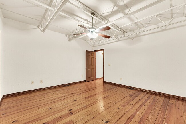 AW 105, 106, 108, 111 - Artifacts Warehouse