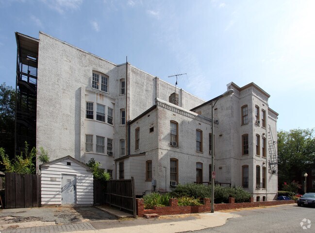 Foto del edificio - 115-117 12th St SE
