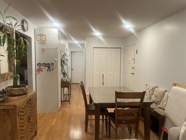 Foto del edificio - 1070 New Haven Ave