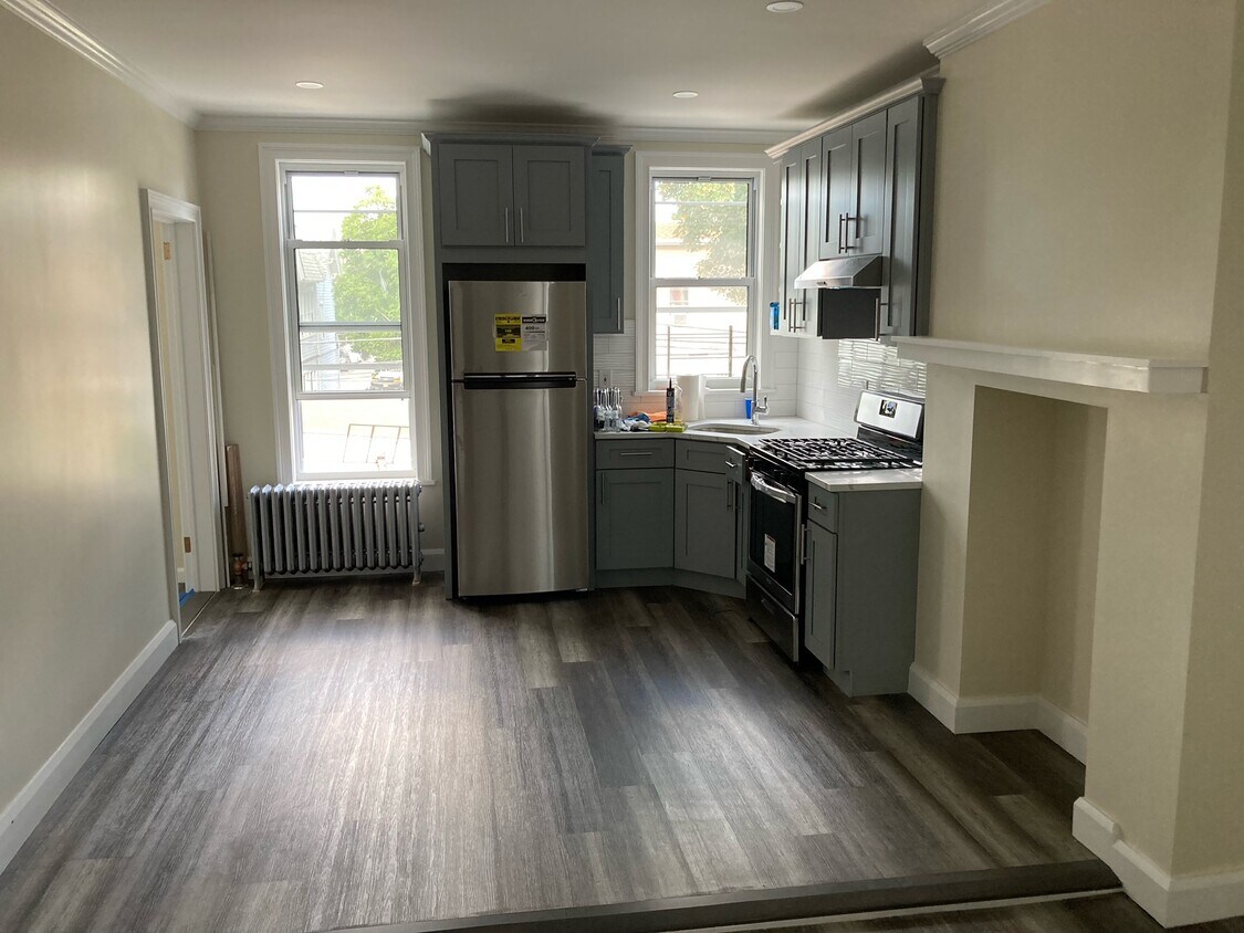 187 Elton St Unit 2, Brooklyn, NY 11208 Apartments in Brooklyn, NY